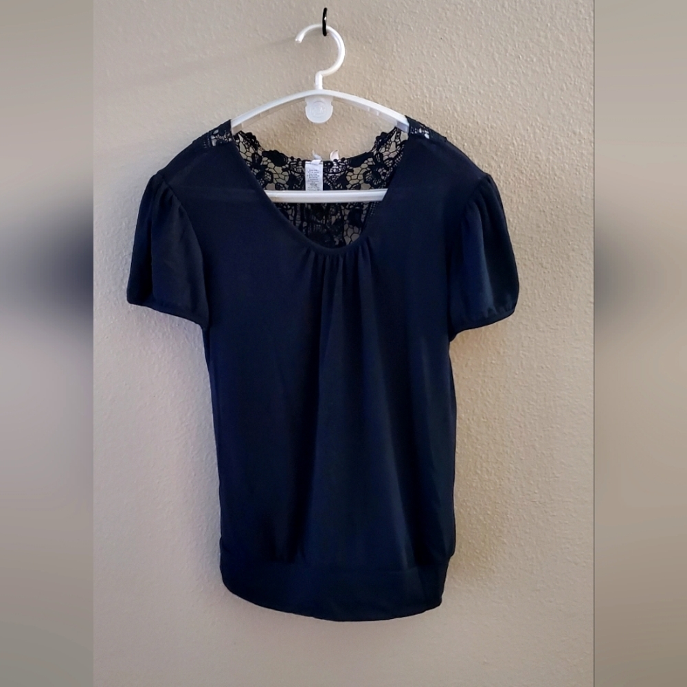 Black Shirt with lace detail on the back.  2x